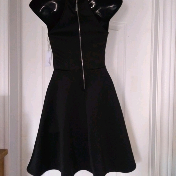 Bnwt little black dress - Picture 3 of 3